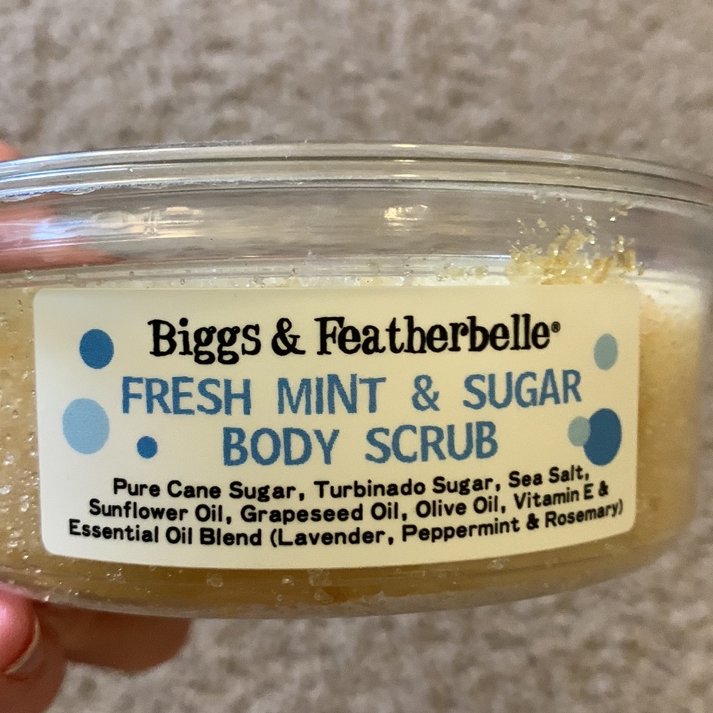 Biggs & Featherbelle Fresh Mint & Sugar Body Scrub - Picture 2 of 2